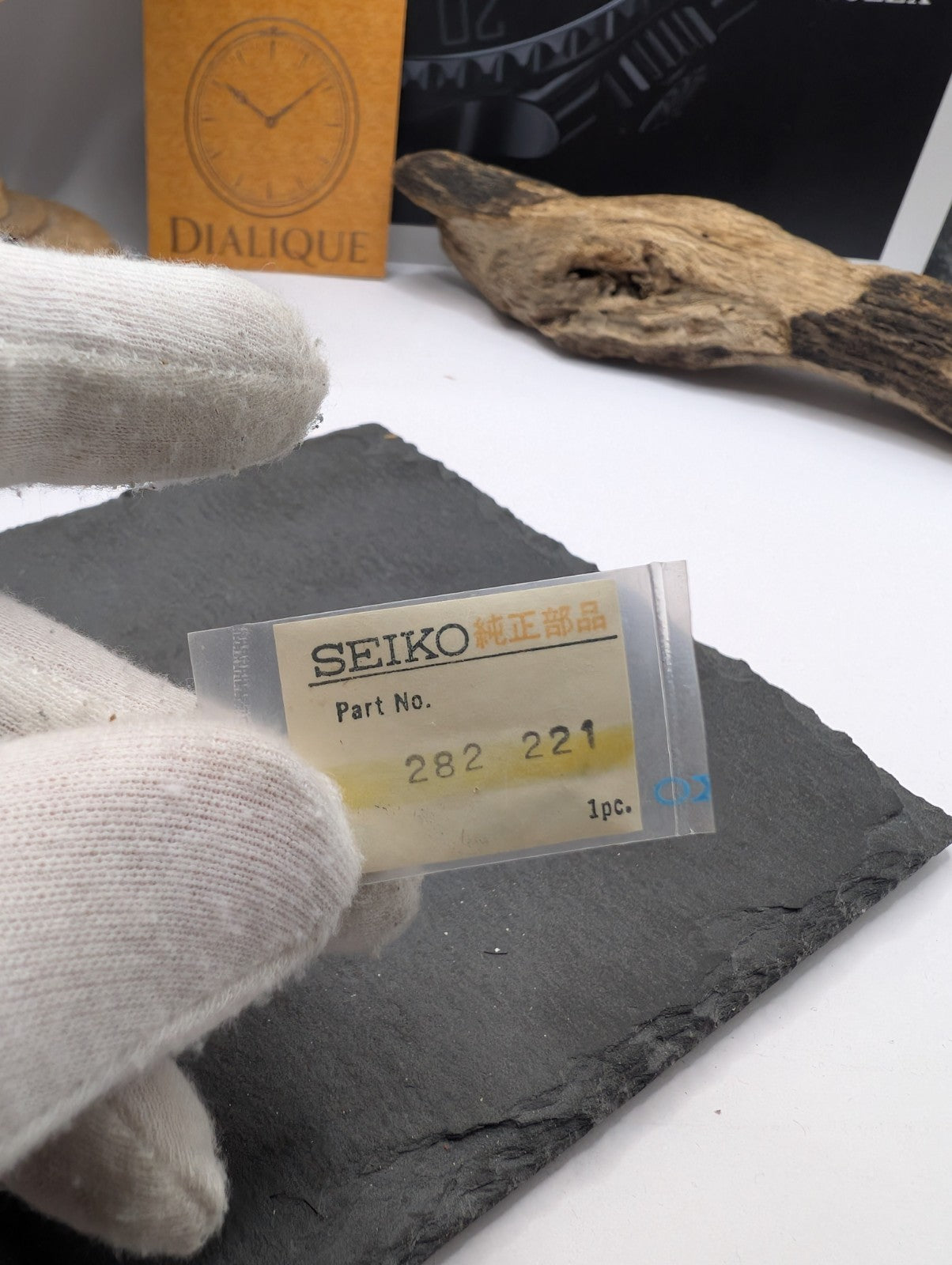 Genuine Watch Part 002-56 – Original NOS – Made in Japan