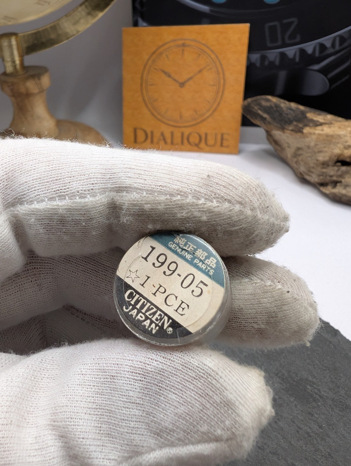 Citizen Genuine Watch Part 199-05 NOS Vintage Original Made in Japan