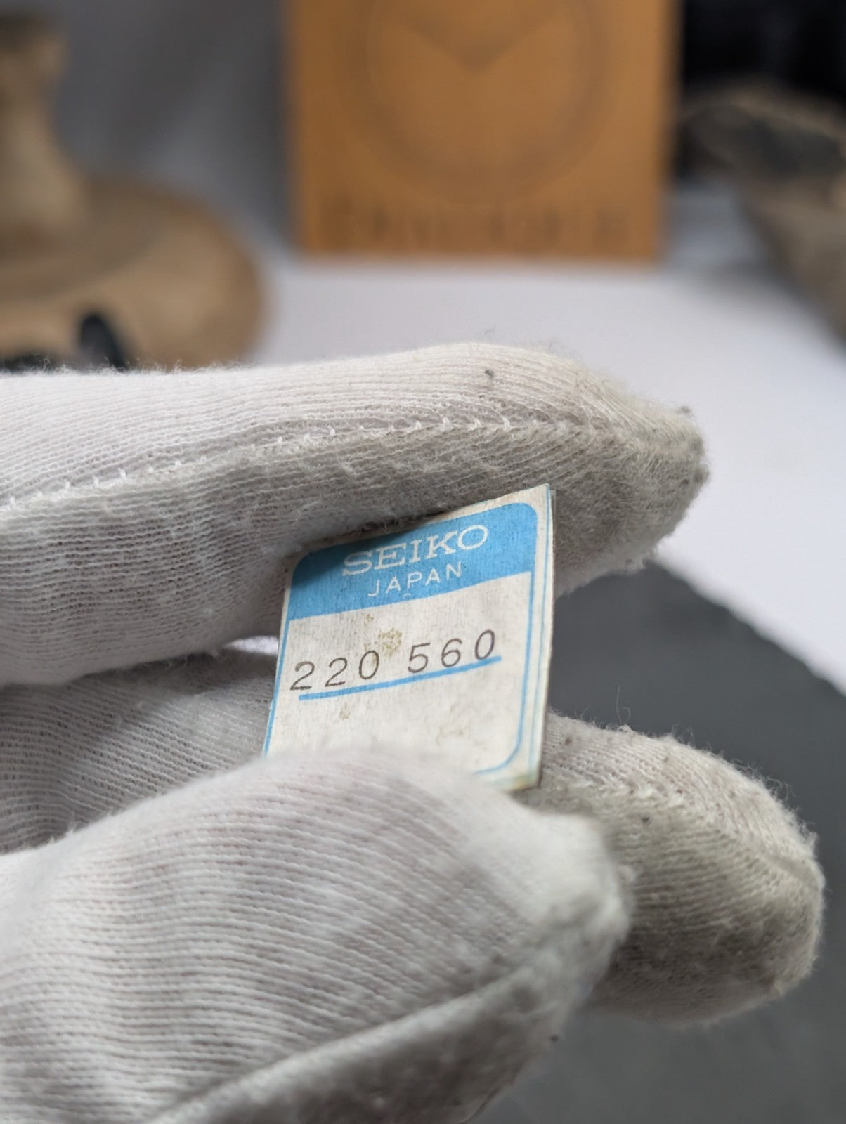 Genuine Seiko NOS Crown Ref. 220560 – Japan – Vintage Watch Part