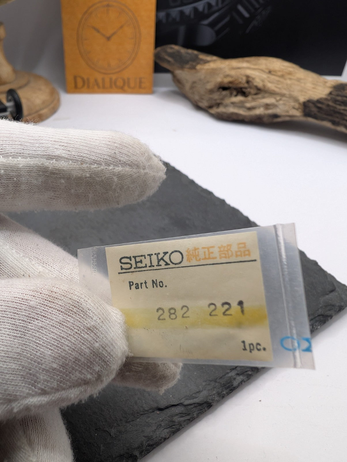 Genuine Watch Part 002-56 – Original NOS – Made in Japan