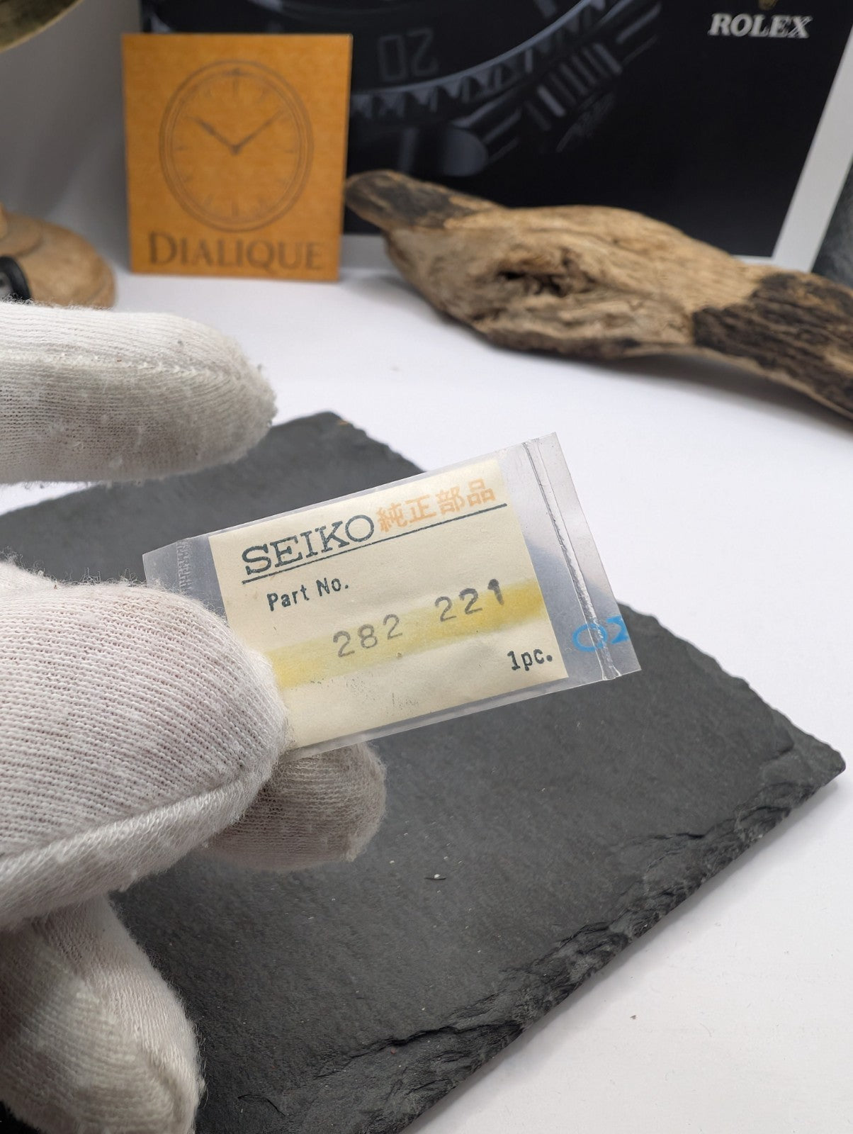 Genuine Watch Part 002-56 – Original NOS – Made in Japan