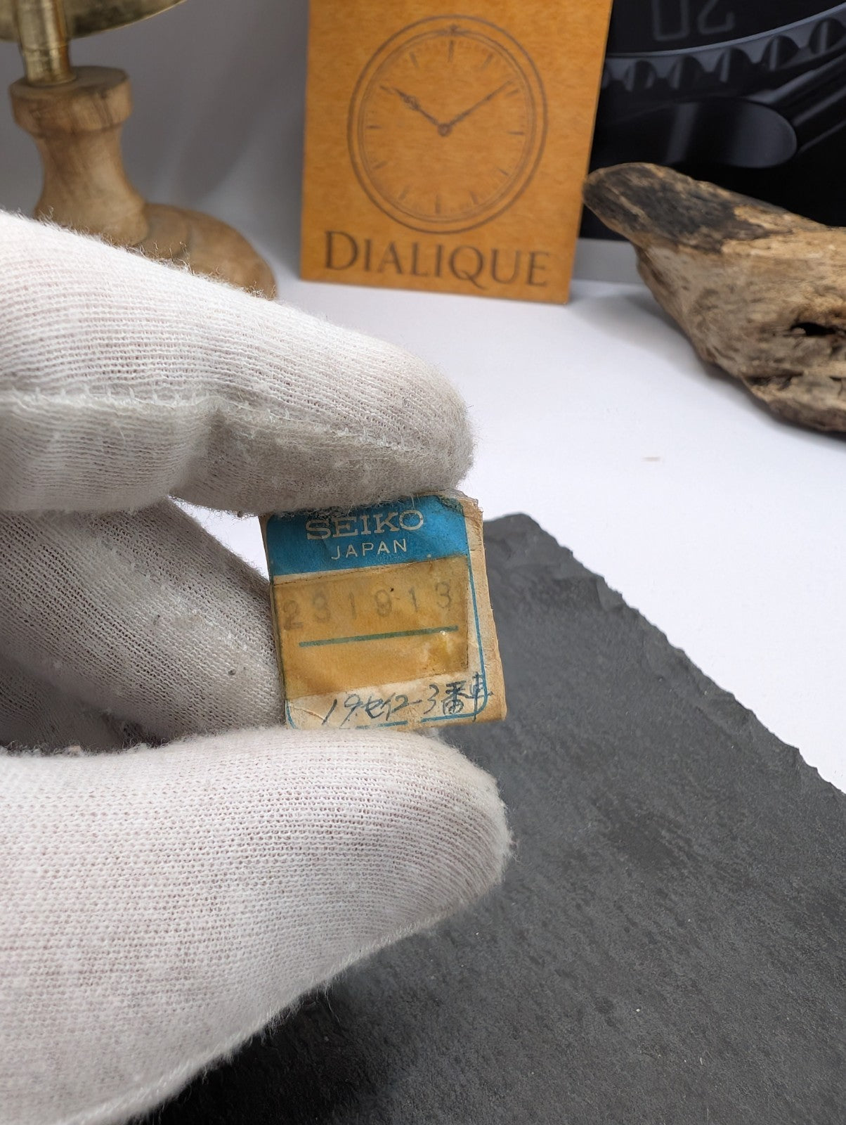 Citizen Genuine Watch Part NOS Vintage Original Made in Japan