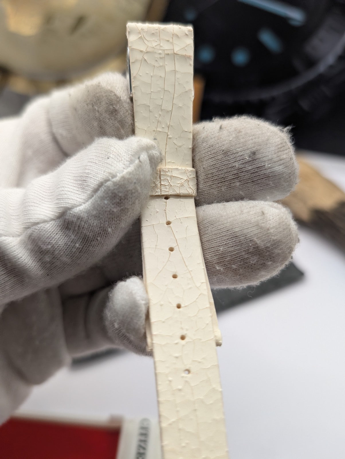 Citizen Vintage Leather Watch Strap NOS – White – 16mm – Japan – New Old Stock