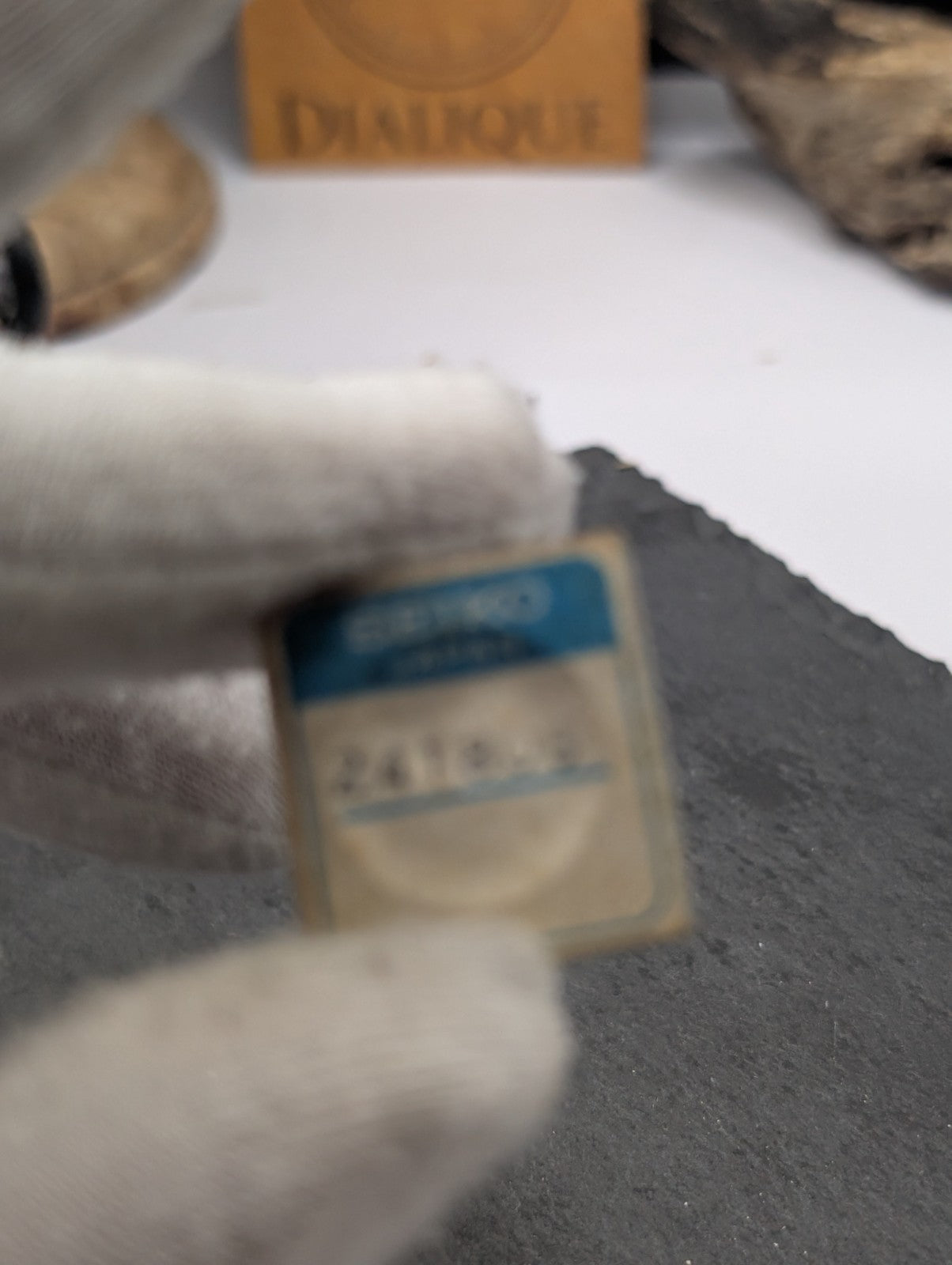 Genuine Seiko NOS Watch Jewel – Ref. 241-806 – Original Seiko Japan Part