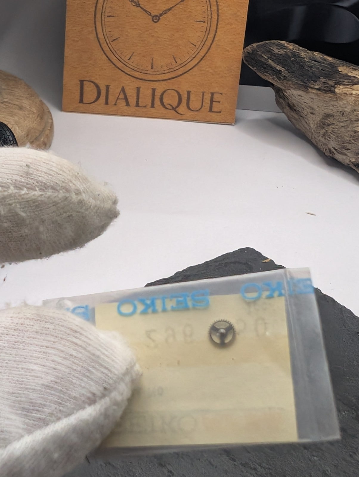 Genuine Seiko Watch Part 296-450 – Original NOS – Made in Japan