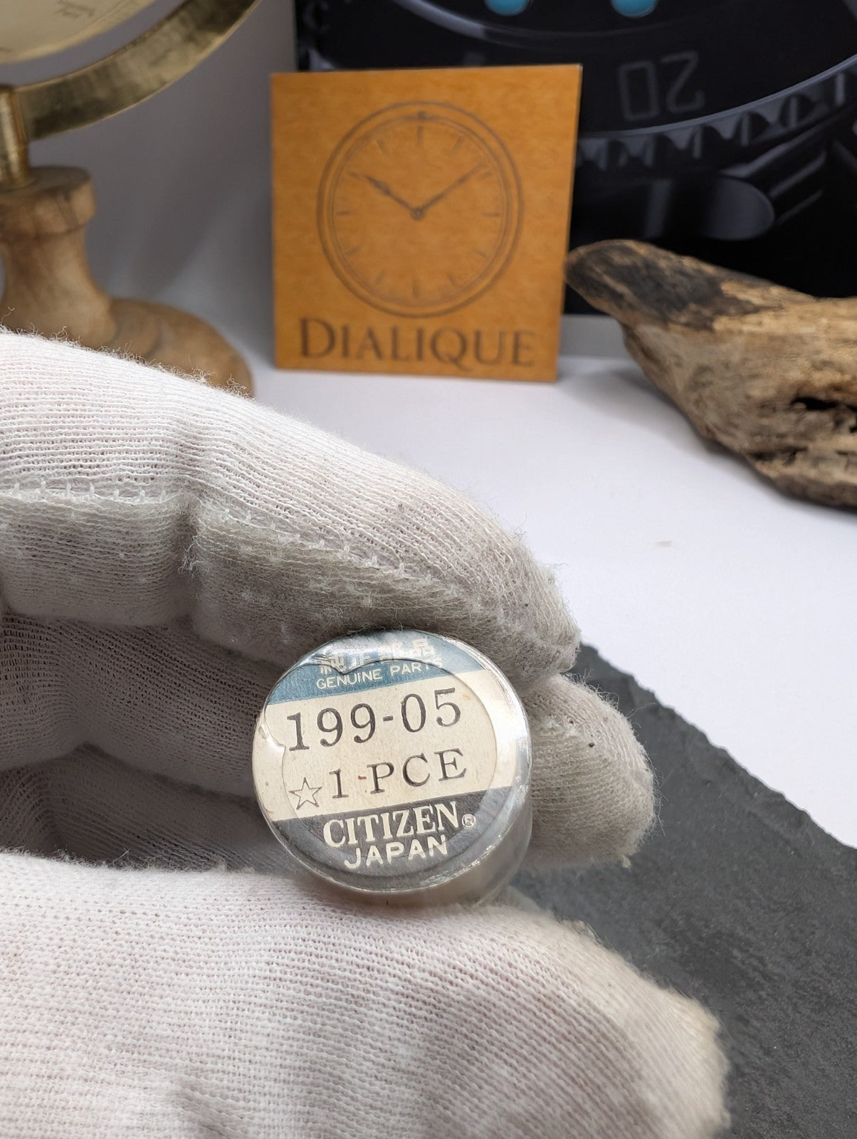 Citizen Genuine Watch Part 199-05 NOS Vintage Original Made in Japan