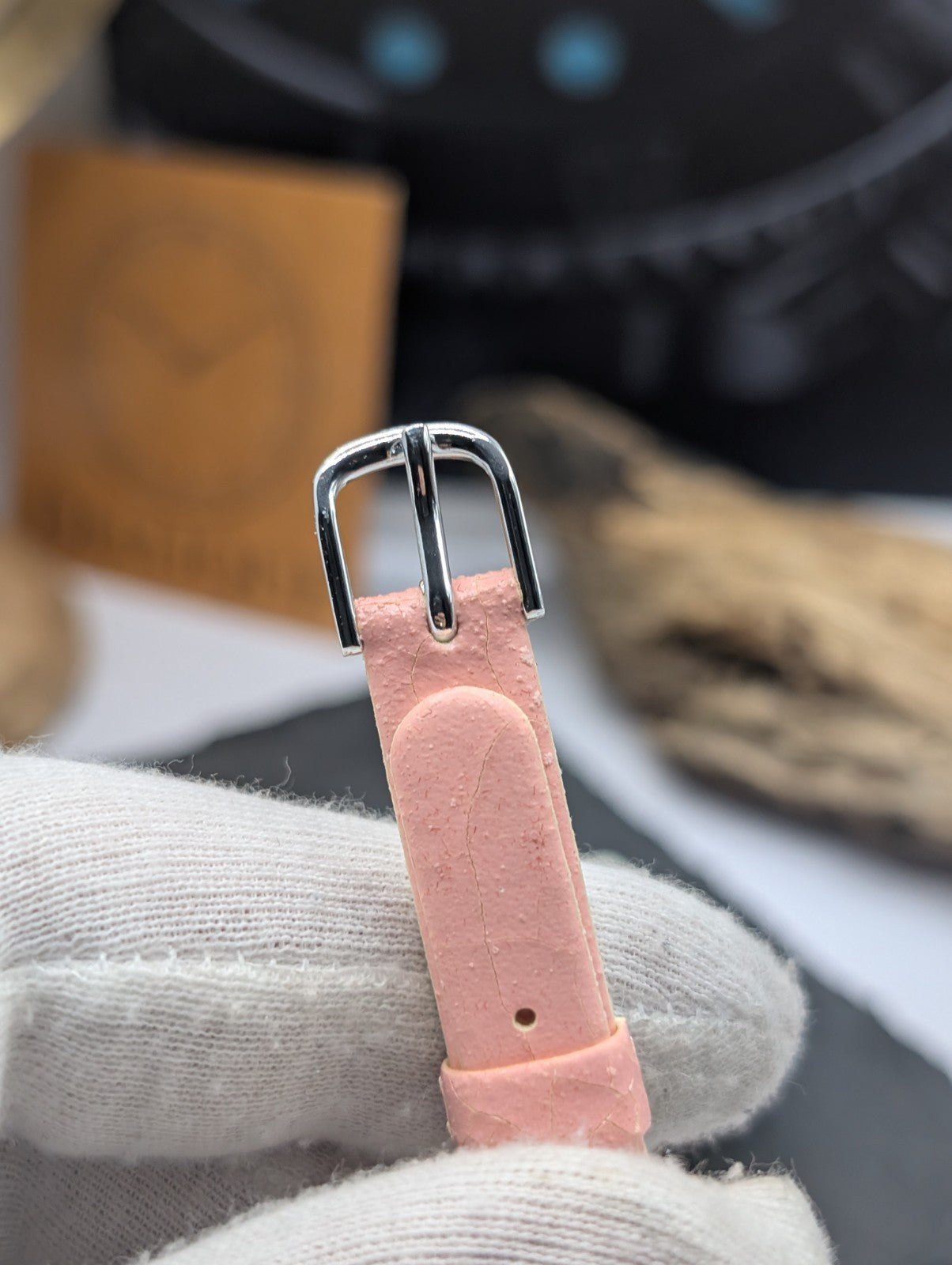 Citizen Vintage Watch Strap NOS 14mm Pink Leather – Original Japan – Unused