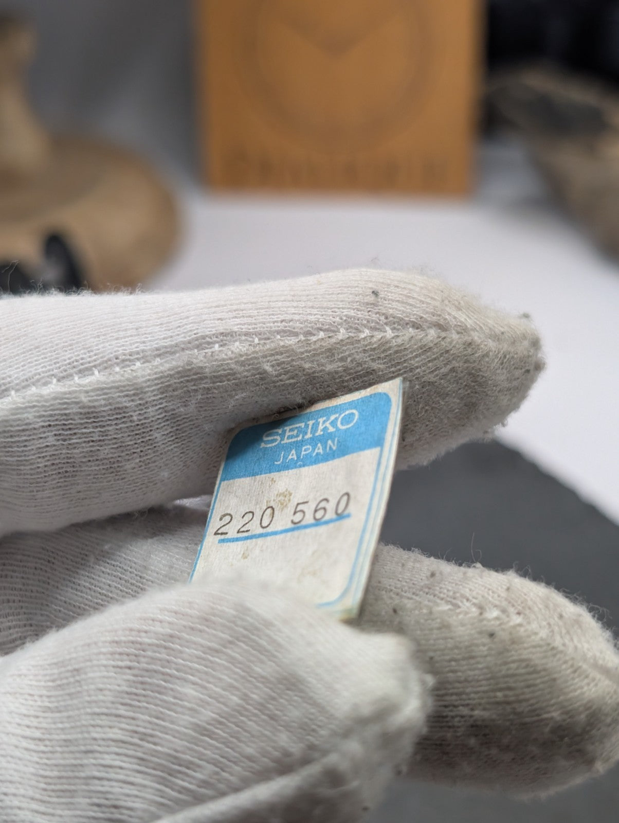 Genuine Seiko NOS Crown Ref. 220560 – Japan – Vintage Watch Part