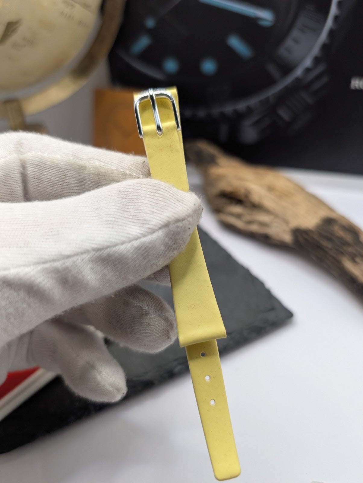 Citizen Vintage NOS Leather Watch Strap – Yellow / Cream – 13mm – Original Box –