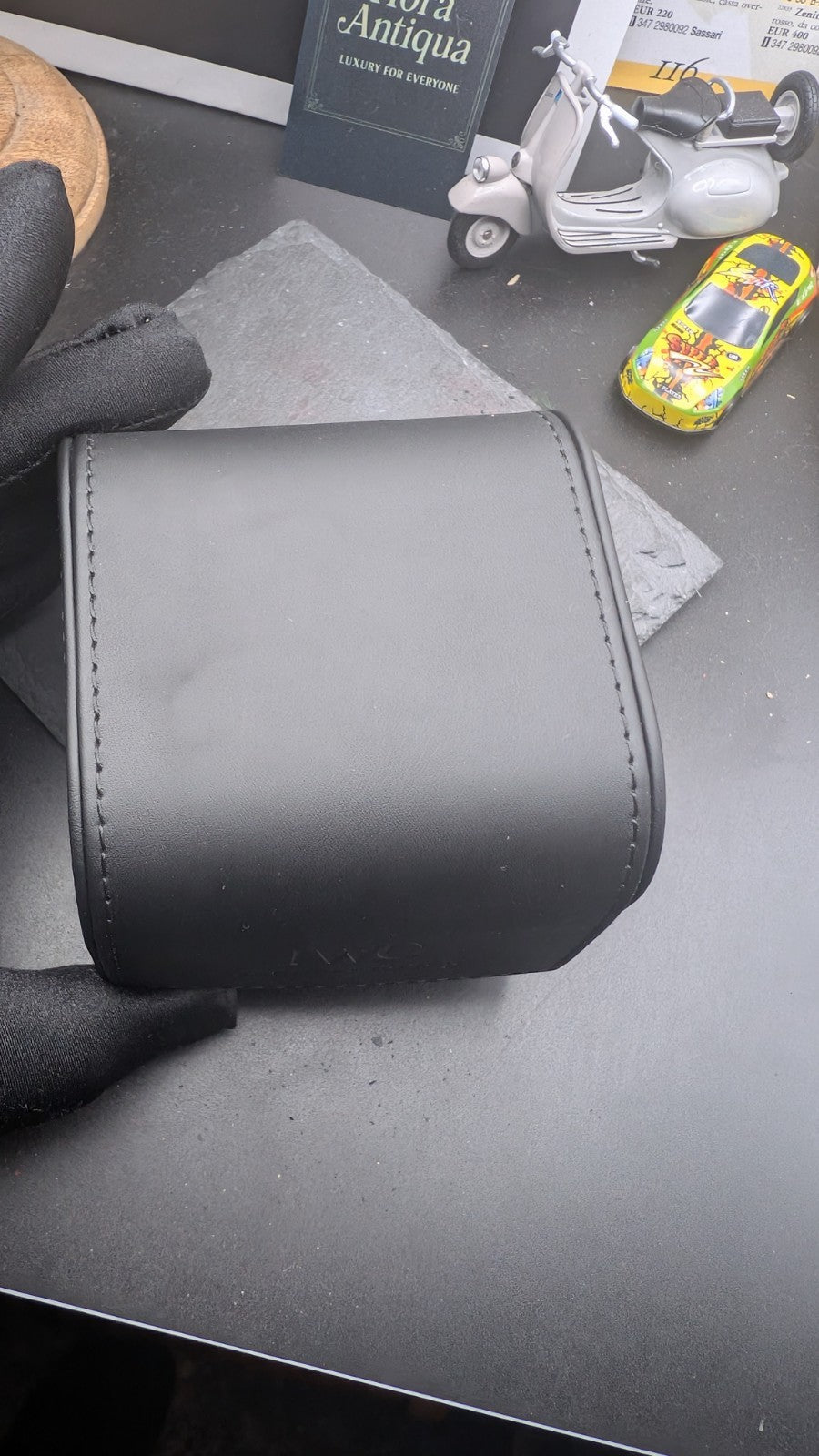 IWC Schaffhausen – Original Leather Watch Pouch