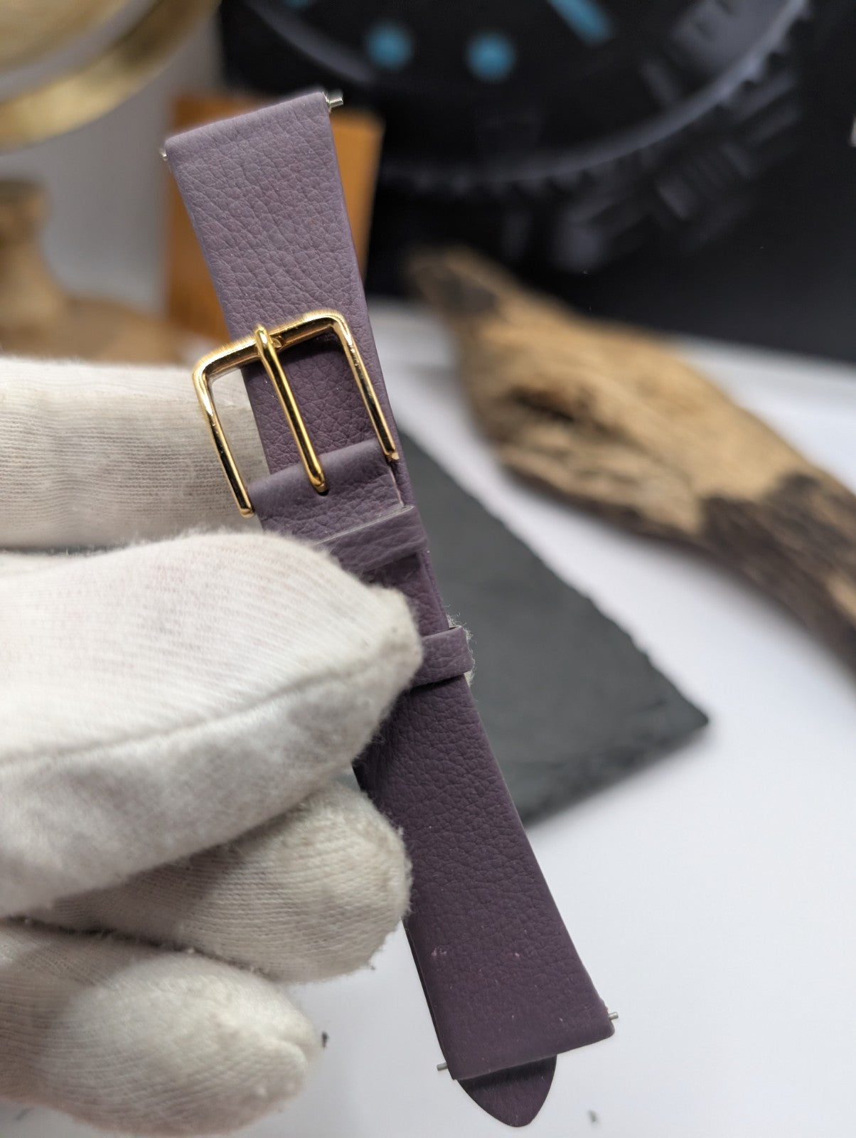 Citizen Vintage NOS Leather Watch Strap – Purple – 18mm – Gold Buckle – Original