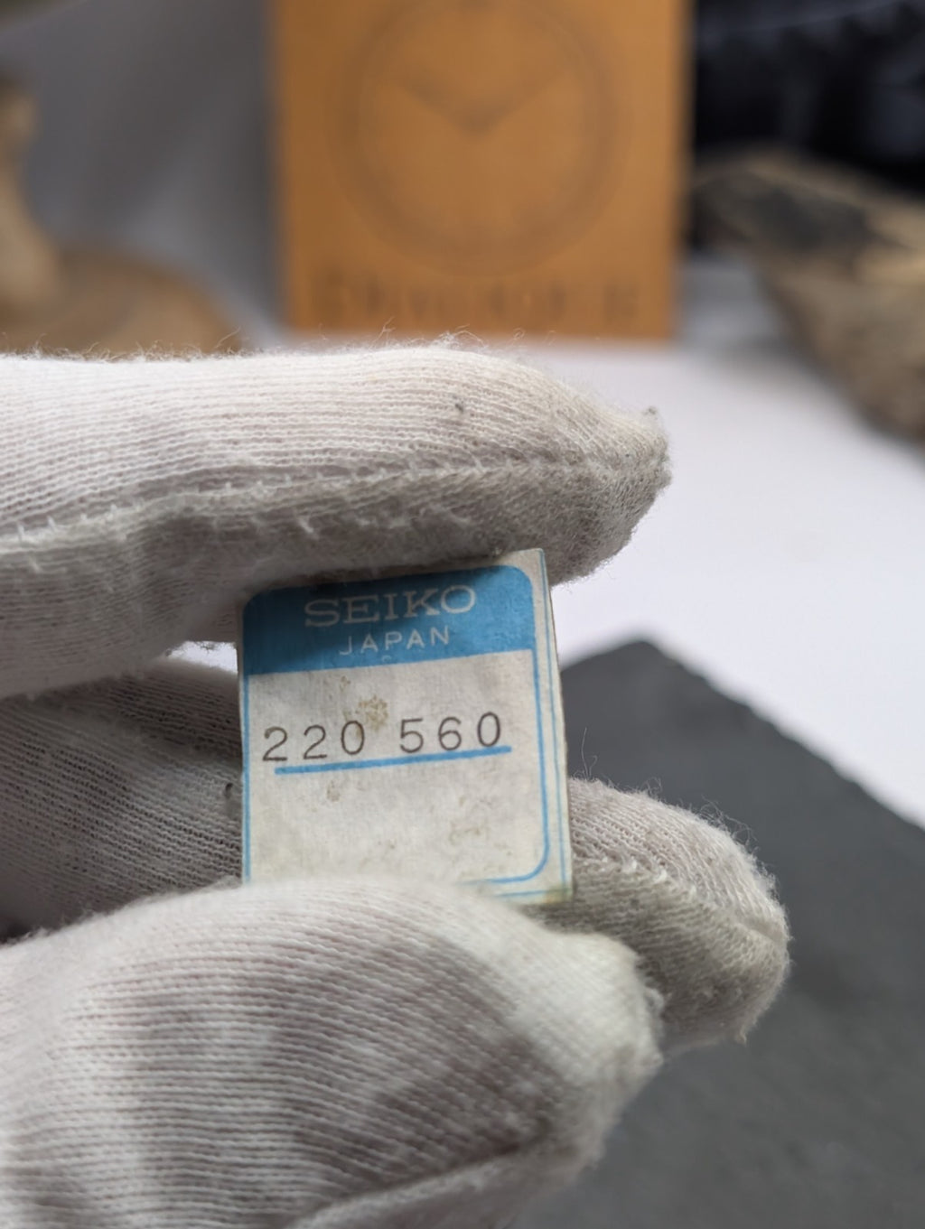 Genuine Seiko NOS Crown Ref. 220560 – Japan – Vintage Watch Part